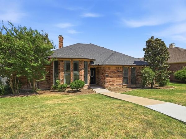 3802 Cromwell Drive, Carrollton, TX 75007