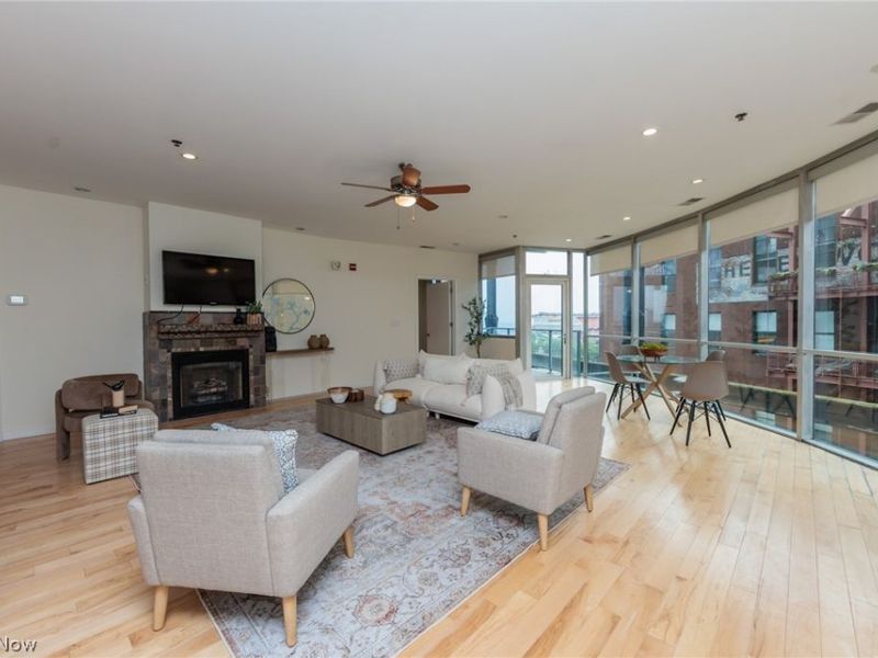 701 W Lakeside Avenue, Unit 602, Cleveland, OH 44113 Photo 12