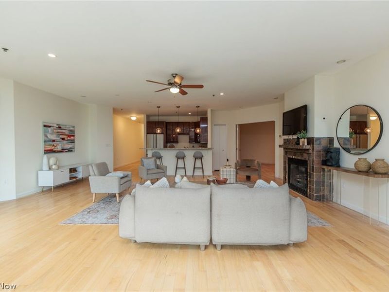 701 W Lakeside Avenue, Unit 602, Cleveland, OH 44113 Photo 21