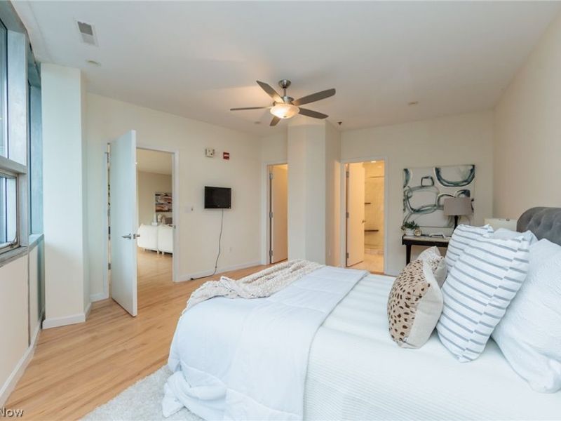 701 W Lakeside Avenue, Unit 602, Cleveland, OH 44113 Photo 31
