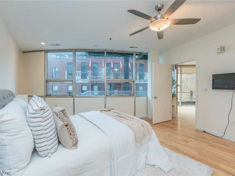 701 W Lakeside Avenue, Unit 602, Cleveland, OH 44113 Photo 33