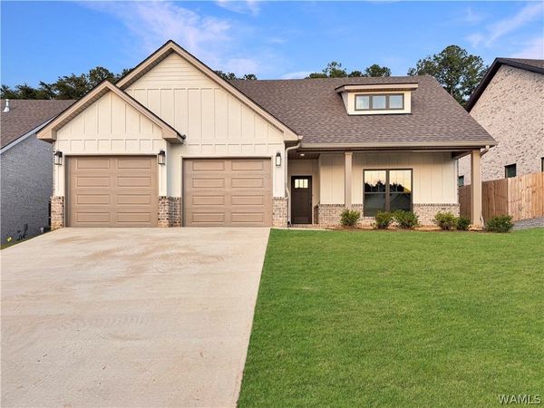 9595 Crete Circle , Tuscaloosa, AL 35406