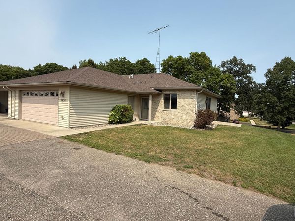 1832 Nodaway Drive , Detroit Lakes, MN 56501