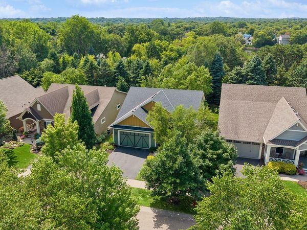 1236 Lakemoor Drive, Woodbury, MN 55129