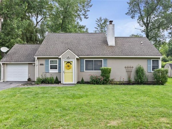 466 Washington Street , Spencerport, NY 14559