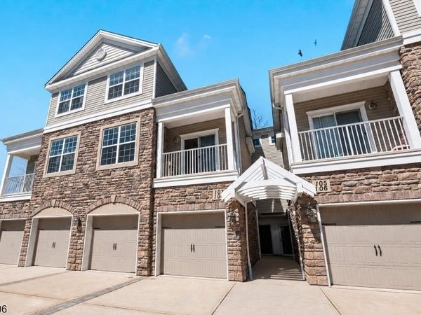 104 Birch Ct, Hanover, NJ 07927