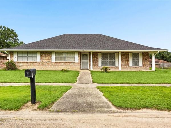 3634 EDGEMONT Drive , Baton Rouge, LA 70814