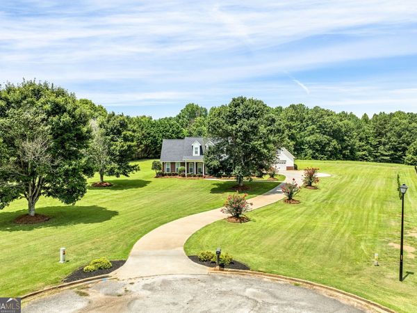 174 Oakview Way, Roanoke, AL 36274