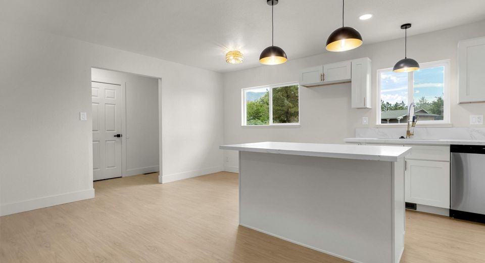 2240 Pawnee Way, Reno, NV 89506 Photo