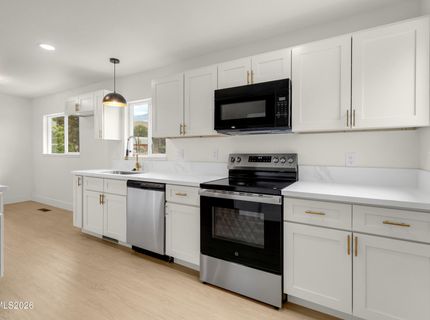 2240 Pawnee Way, Reno, NV 89506 Photo