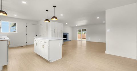 2240 Pawnee Way, Reno, NV 89506 Photo