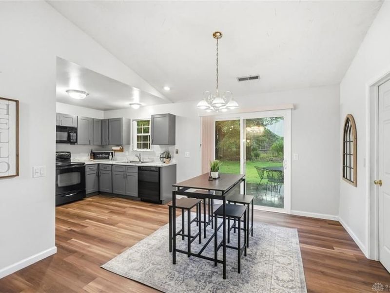 7906 Mulberry Street, Maineville, OH 45039 Photo 10