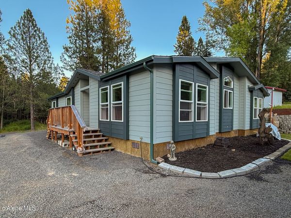 2009 Elm Dr , St. Maries, ID 83861