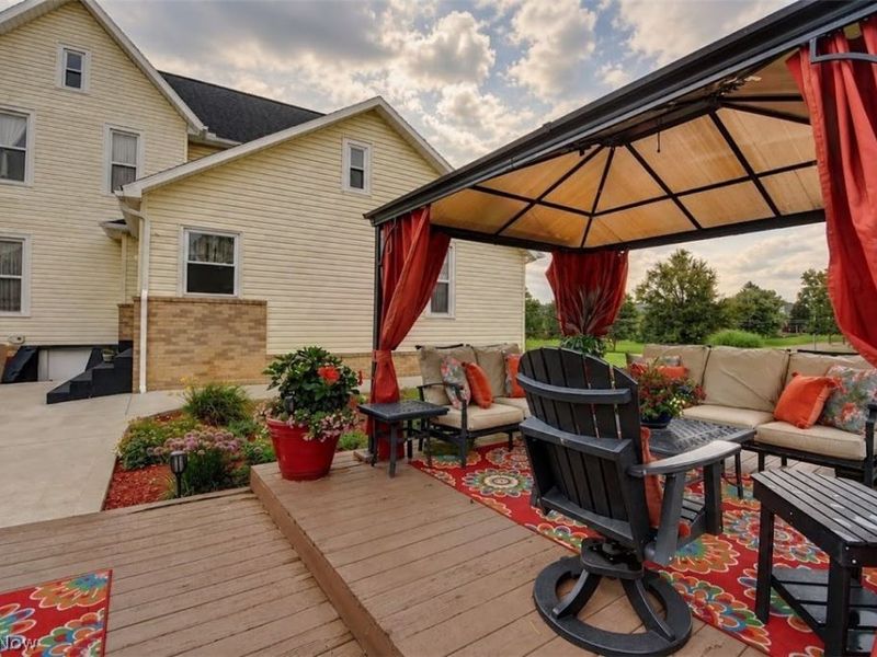 1031 Stonecreek Road SW, New Philadelphia, OH 44663 Photo 6