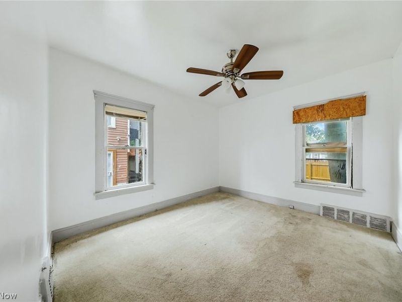 11610 Shadeland Avenue, Cleveland, OH 44108 Photo 14