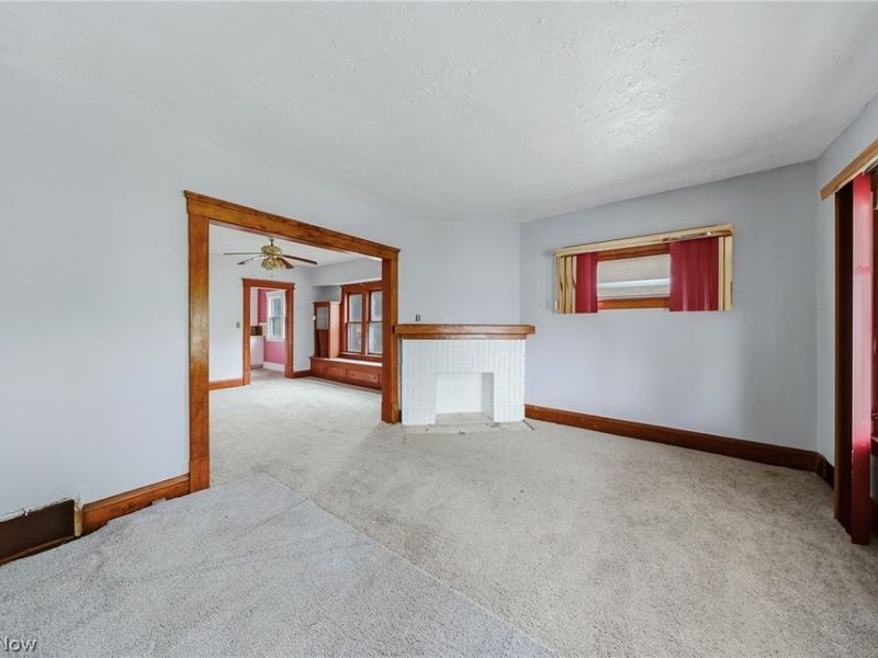 11610 Shadeland Avenue, Cleveland, OH 44108 Photo 27
