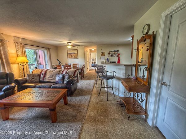 367 River View Drive, Unit 1701, New Castle, CO 81647
