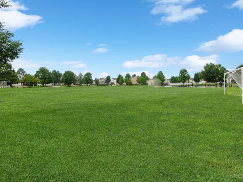 320 Huntington Drive, Hamilton Township, OH 45039 Photo 29