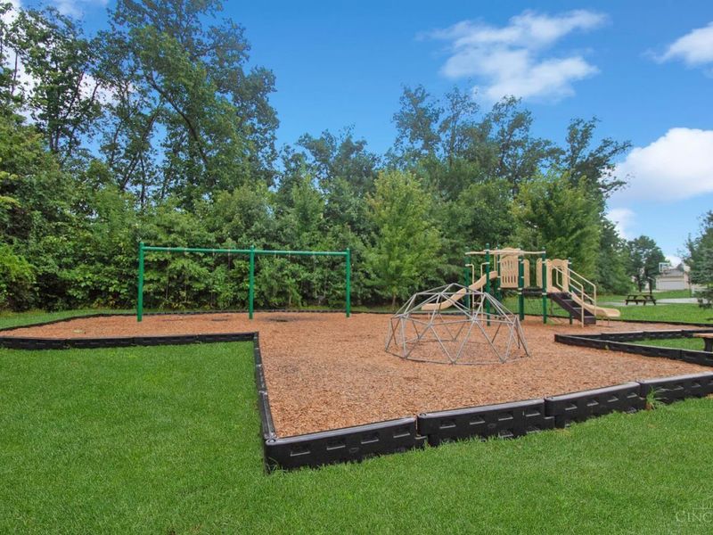 320 Huntington Drive, Hamilton Township, OH 45039 Photo 30
