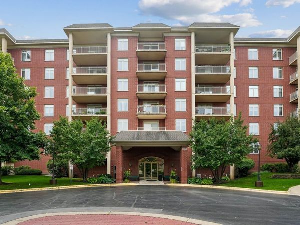 8300 Callie Avenue , Unit 408, Morton Grove, IL 60053