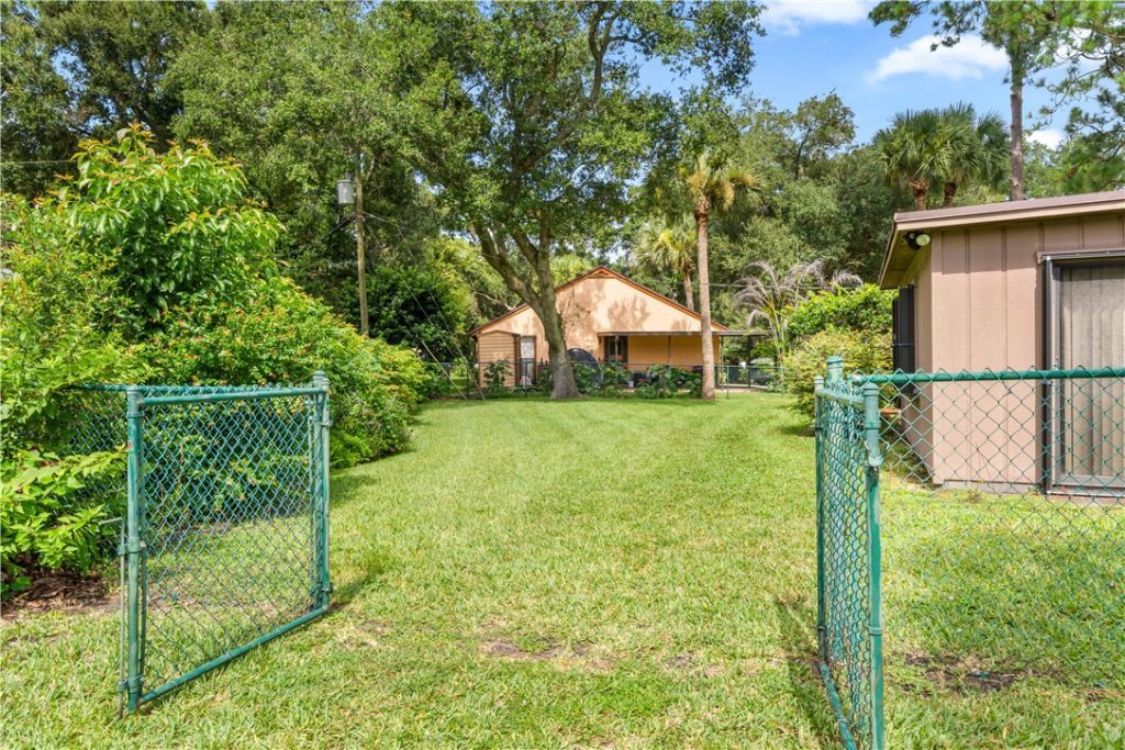 689 Layport Drive, Sebastian, FL 32958 Photo