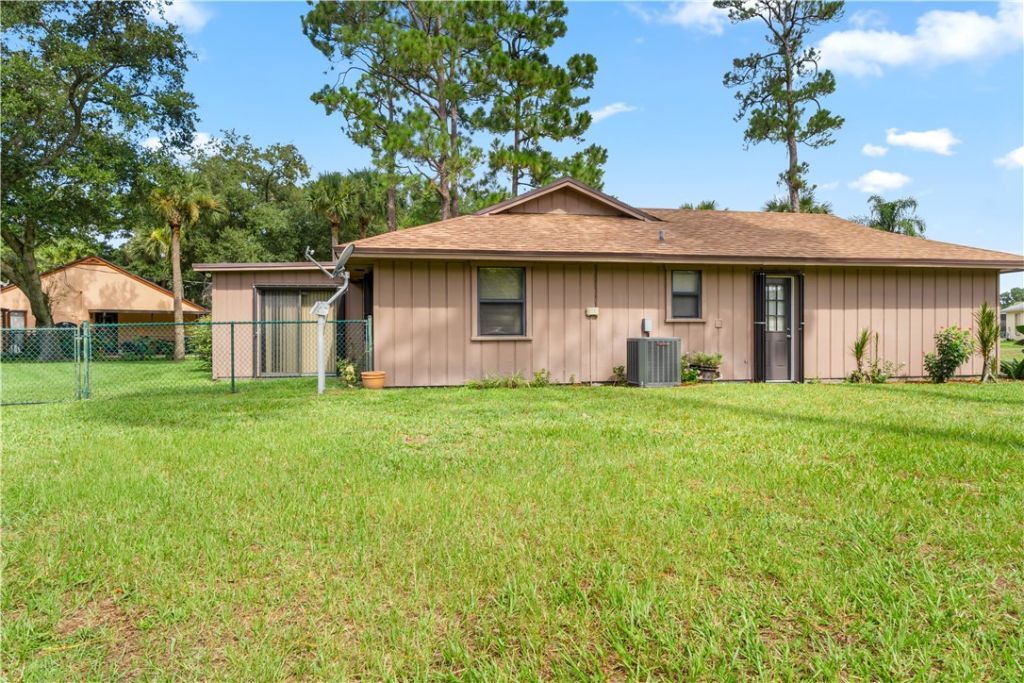 689 Layport Drive, Sebastian, FL 32958 Photo