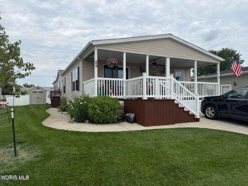 27484 Oregon Road, Perrysburg, OH 43551 Main Photo