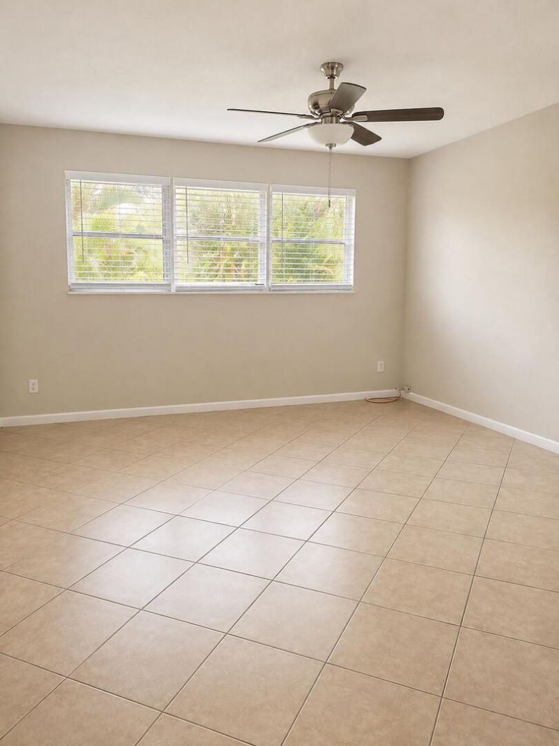 665 Glouchester Street, Unit Apt 17, Boca Raton, FL 33487 Photo