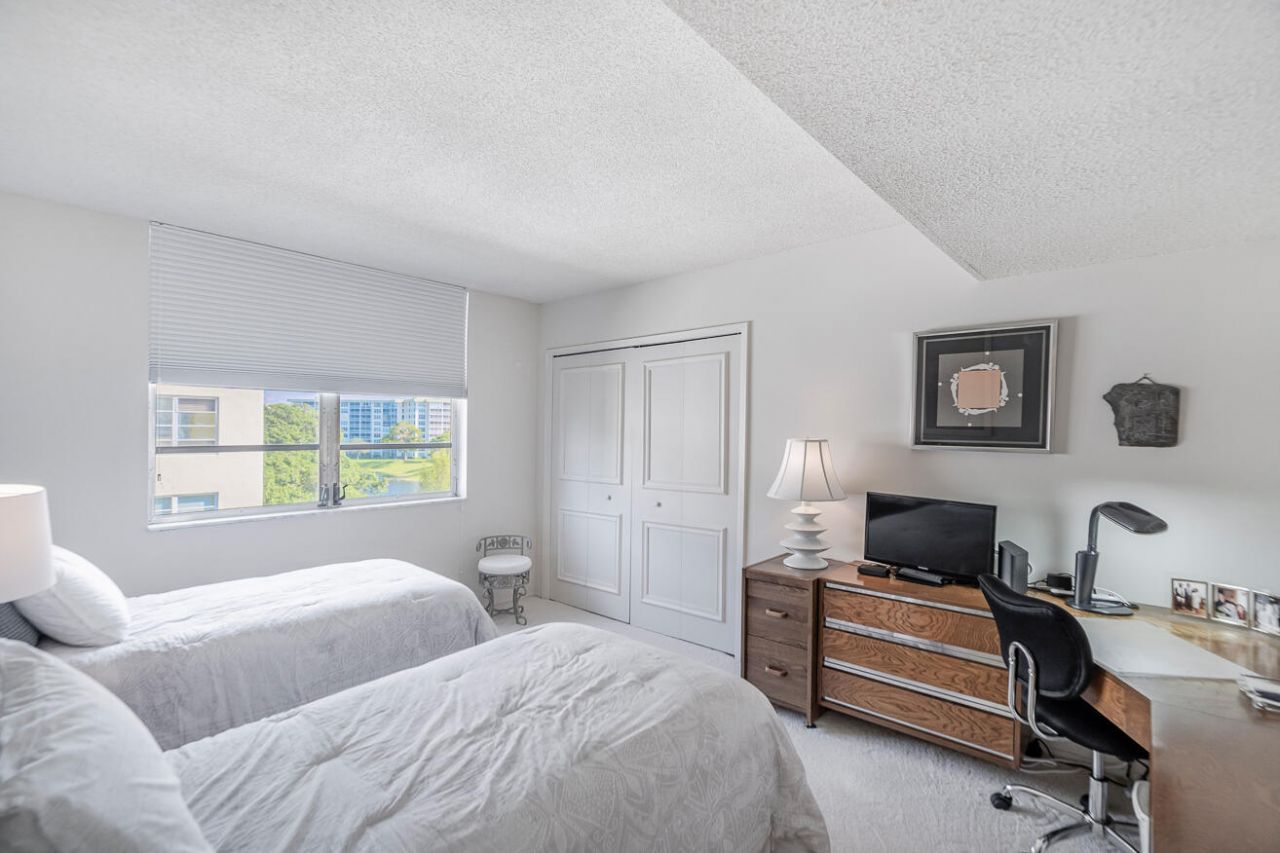3150 N Course Lane, Unit 510, Pompano Beach, FL 33069 Photo