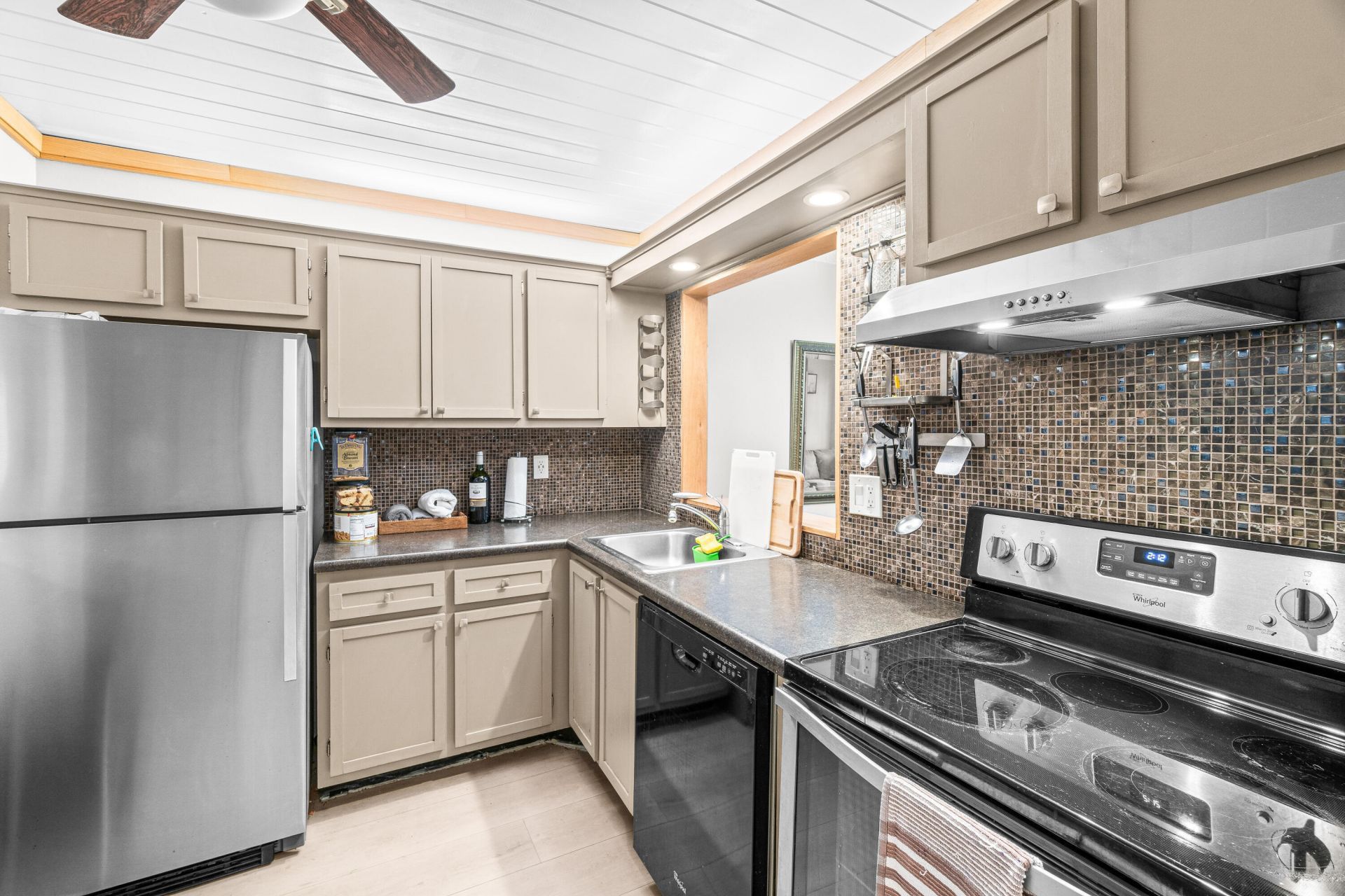 5370 Las Verdes Circle, Unit 209, Delray Beach, FL 33484 Photo