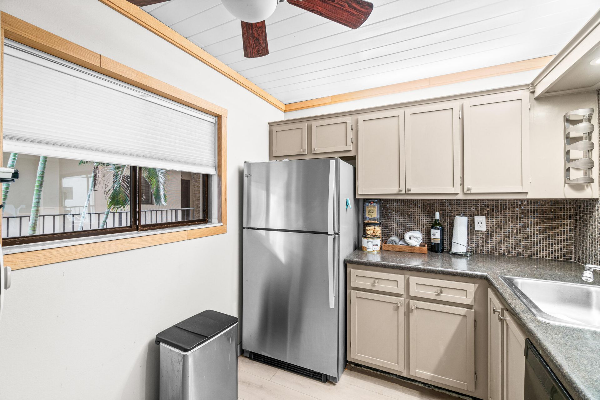 5370 Las Verdes Circle, Unit 209, Delray Beach, FL 33484 Photo