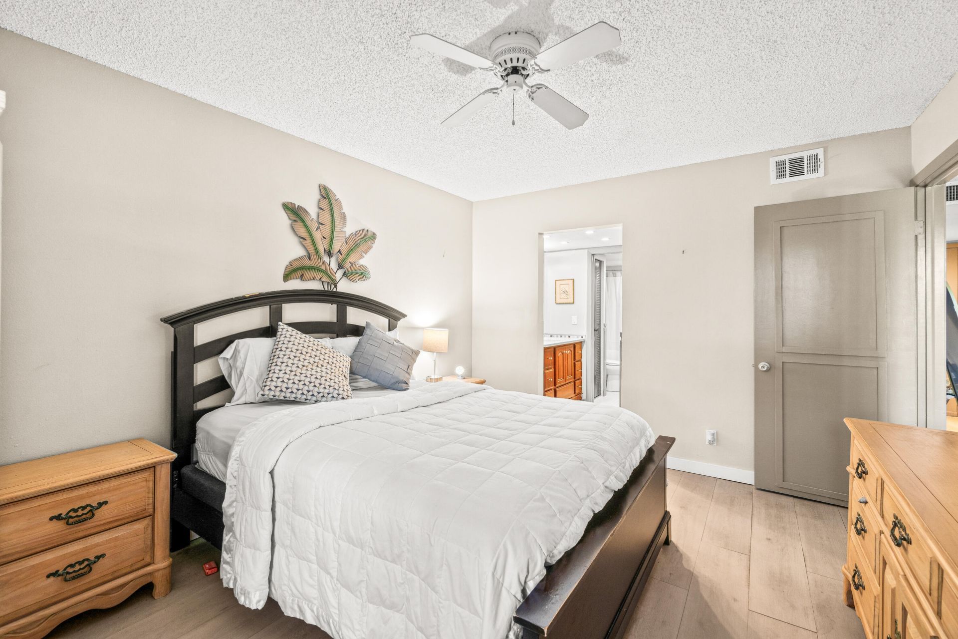 5370 Las Verdes Circle, Unit 209, Delray Beach, FL 33484 Photo