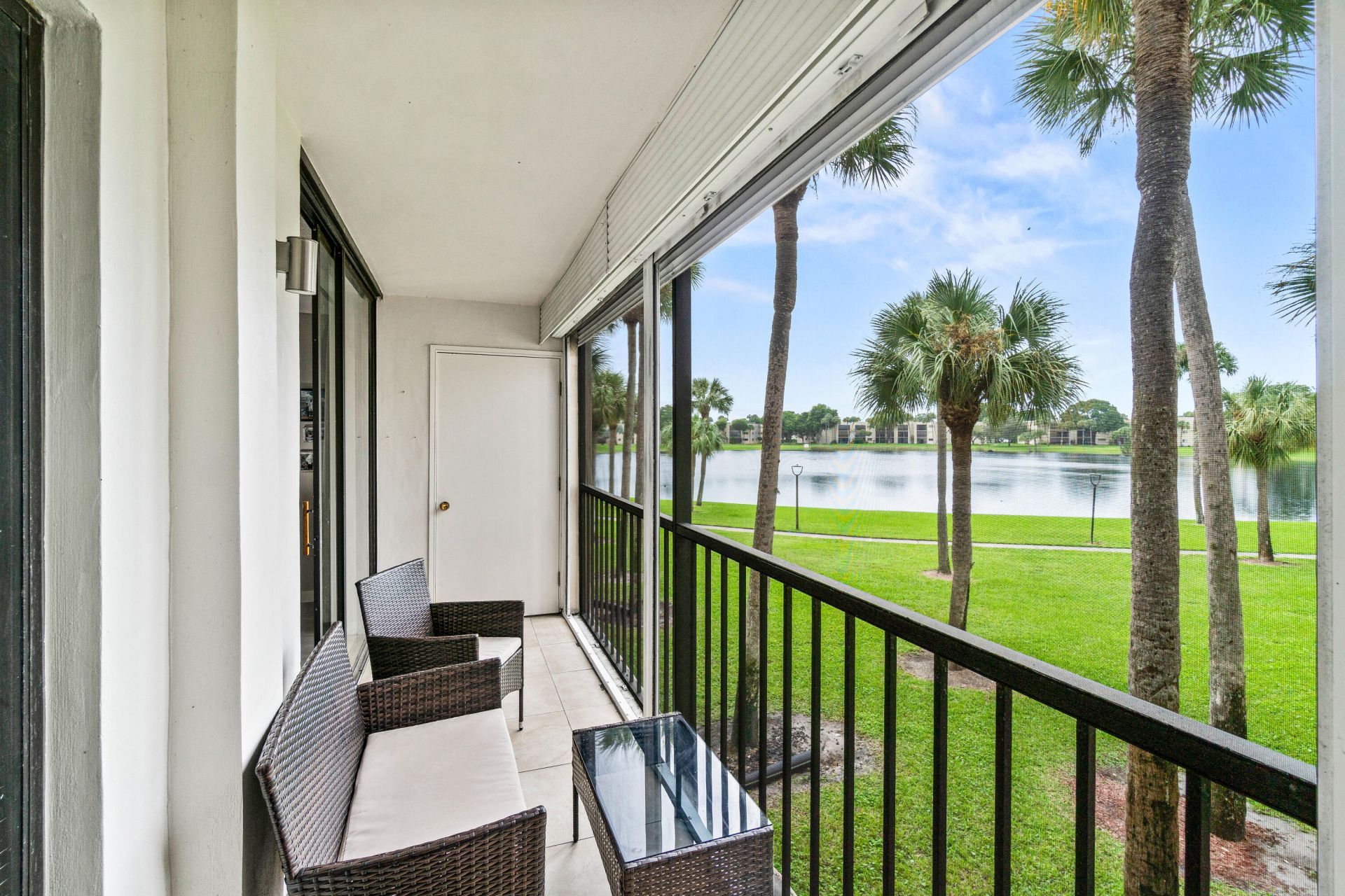 5370 Las Verdes Circle, Unit 209, Delray Beach, FL 33484 Photo