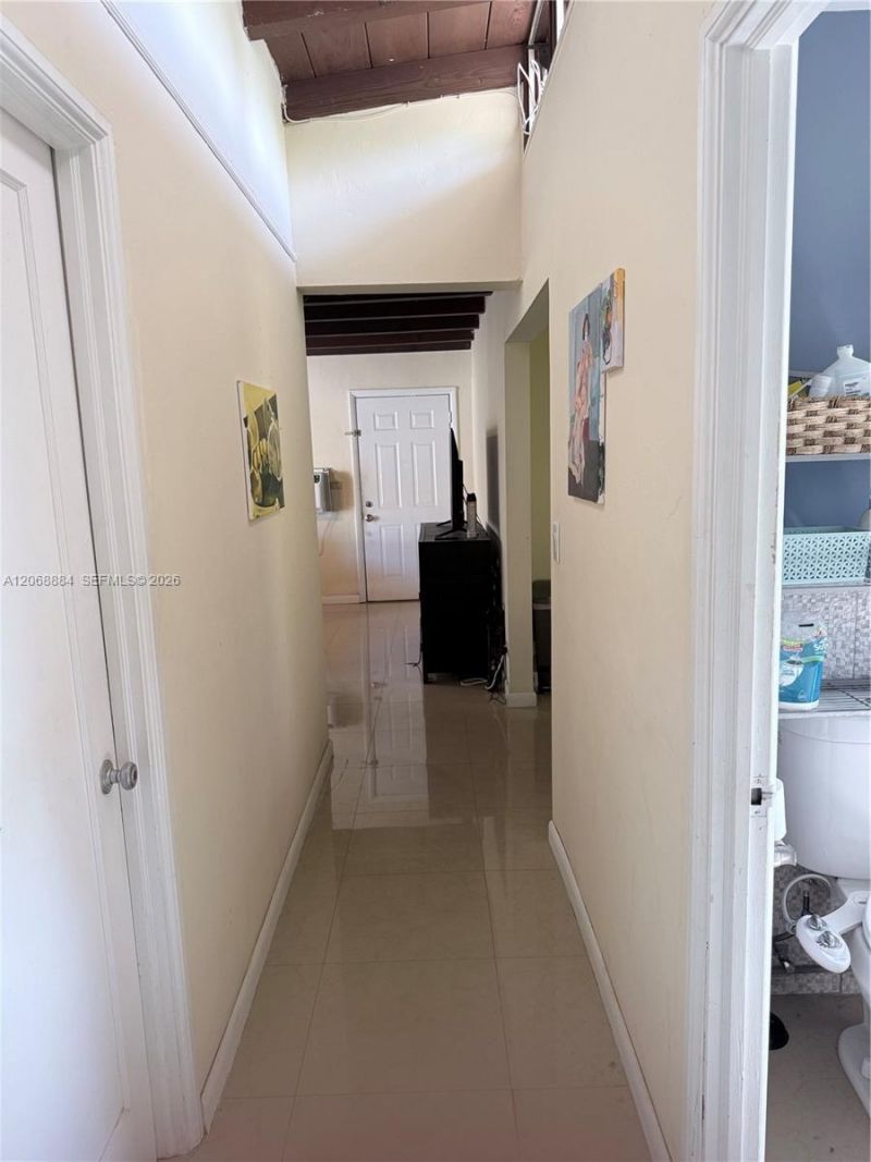 1435 NE 139th St, North Miami, FL 33161 Photo