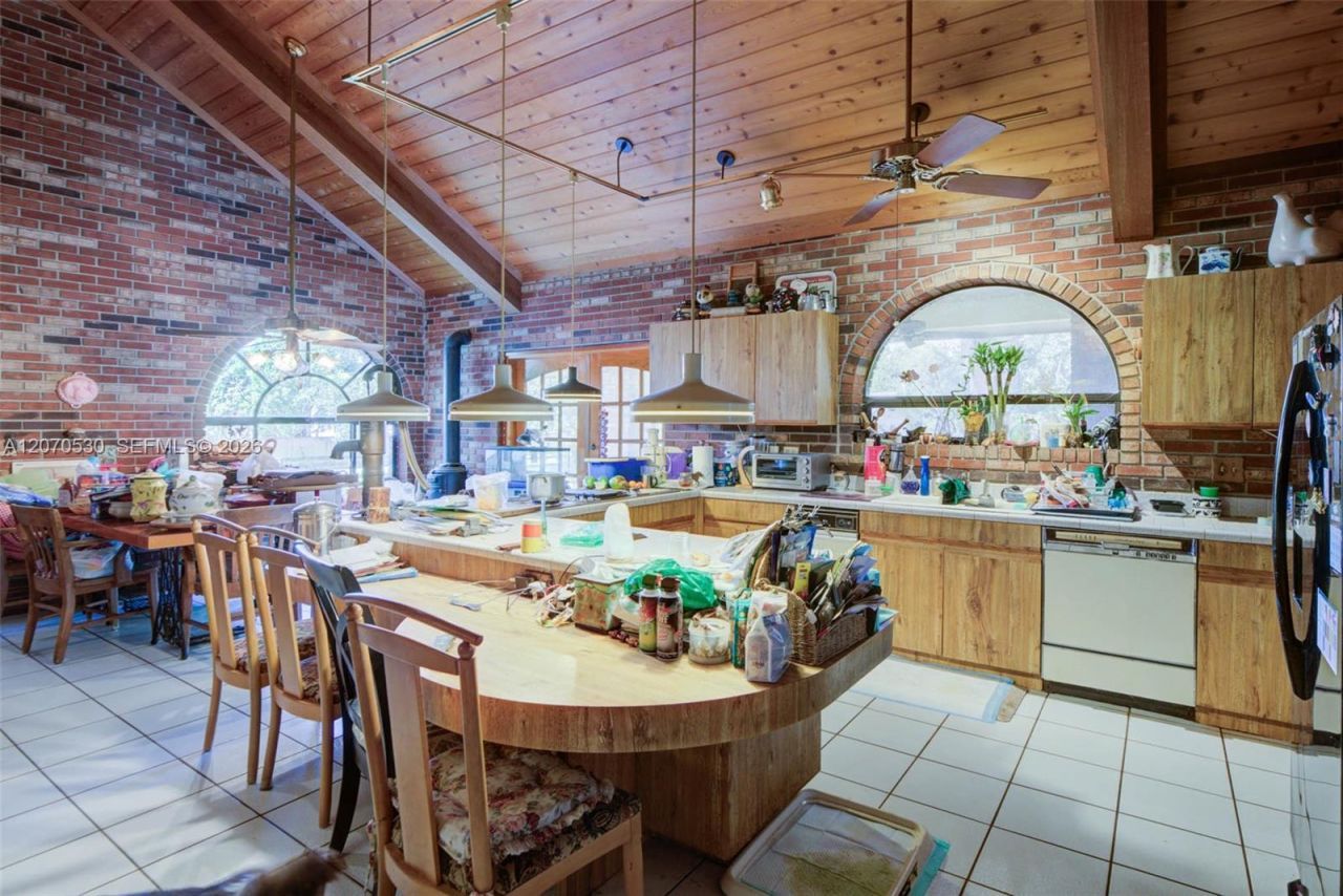 5501 SW 136th Ave, Southwest Ranches, FL 33330 Photo