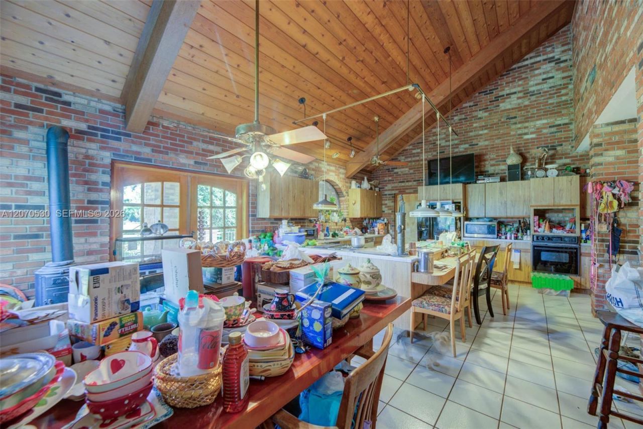5501 SW 136th Ave, Southwest Ranches, FL 33330 Photo
