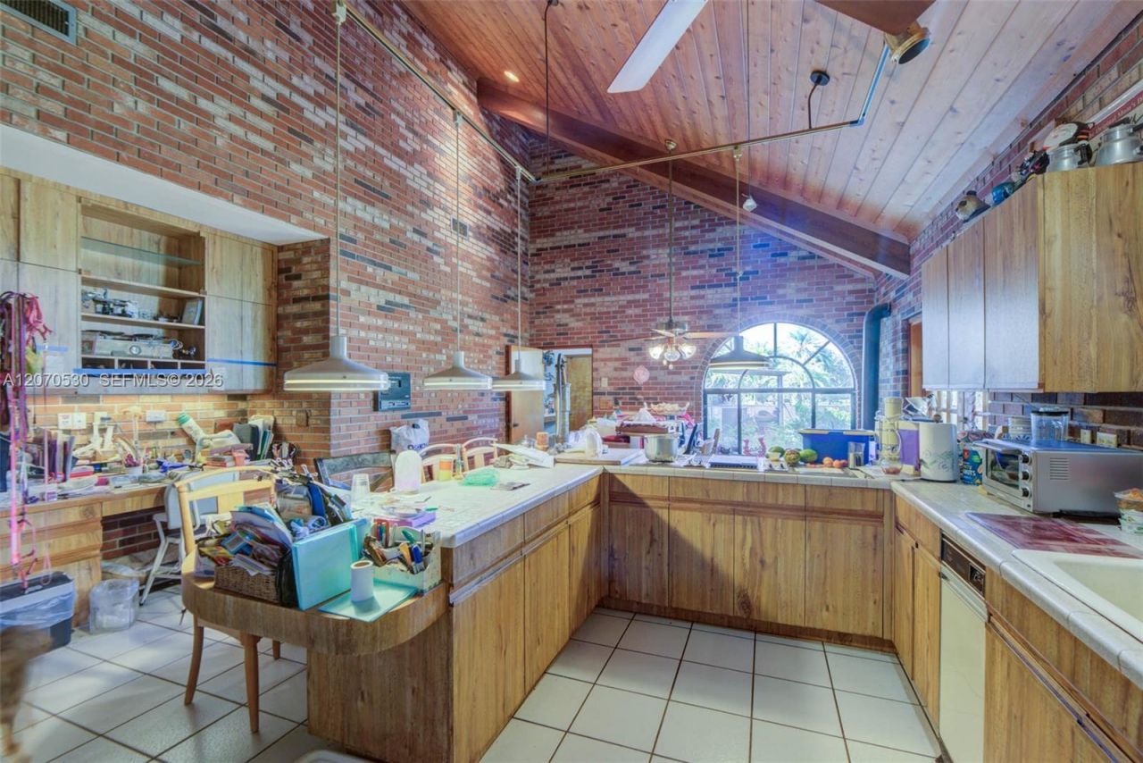 5501 SW 136th Ave, Southwest Ranches, FL 33330 Photo