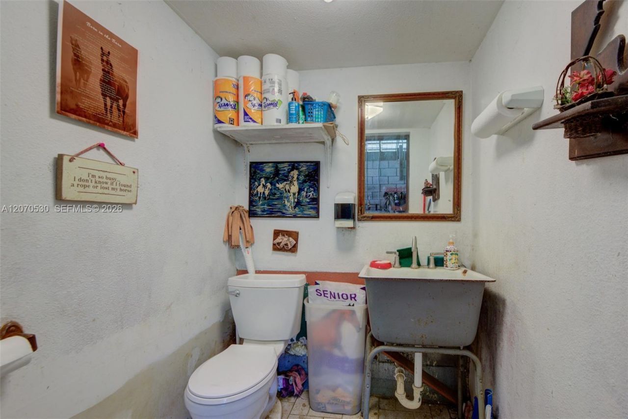 5501 SW 136th Ave, Southwest Ranches, FL 33330 Photo