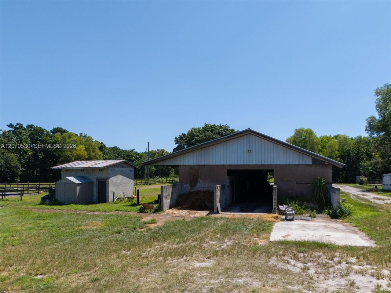 5501 SW 136th Ave, Southwest Ranches, FL 33330 Photo