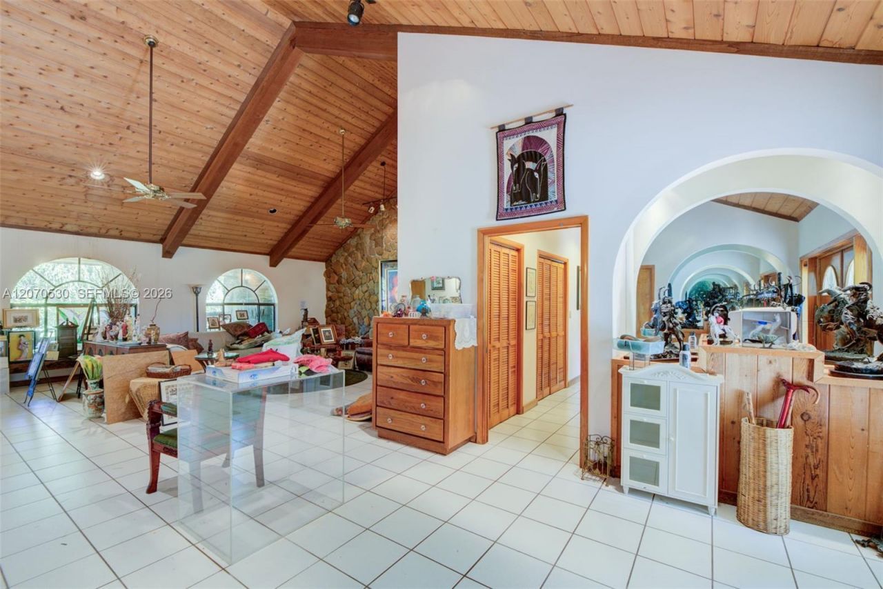 5501 SW 136th Ave, Southwest Ranches, FL 33330 Photo