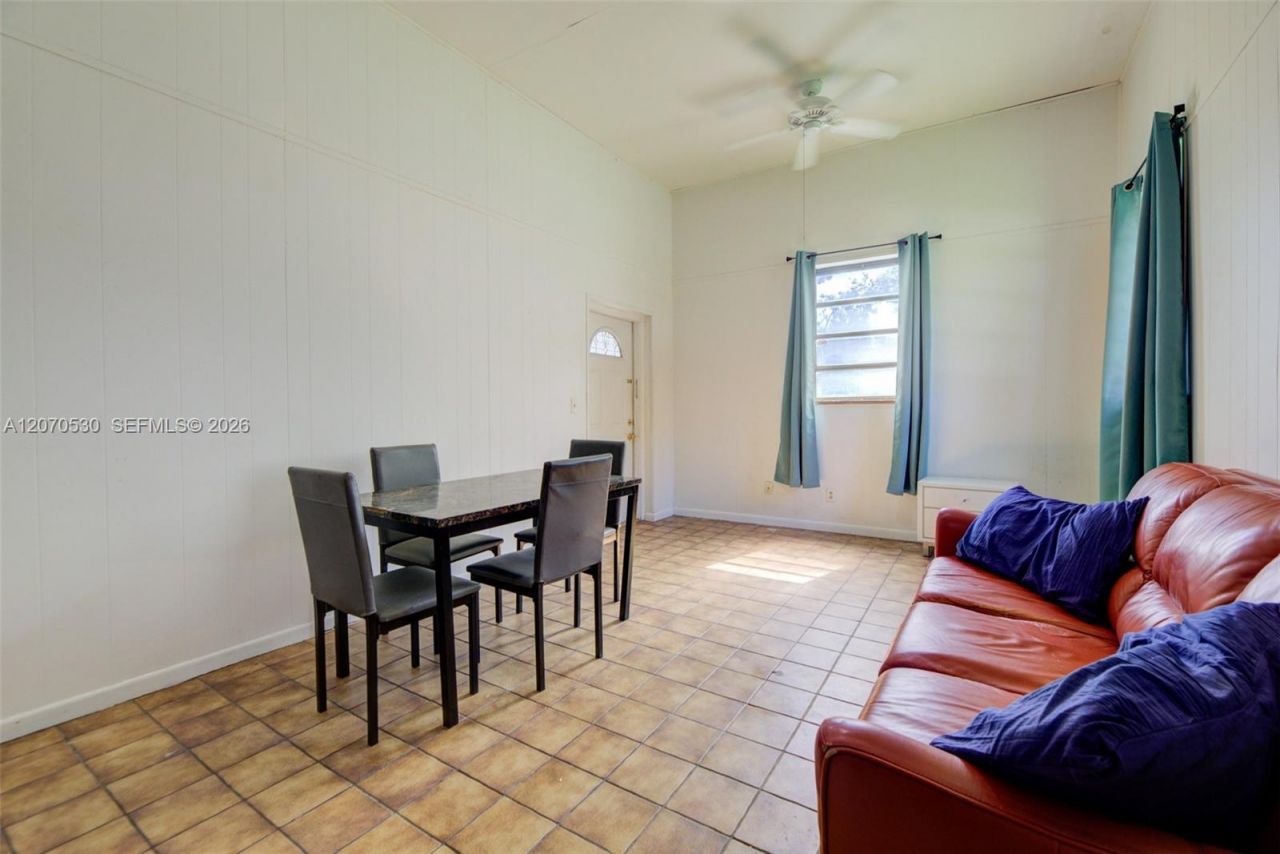 5501 SW 136th Ave, Southwest Ranches, FL 33330 Photo