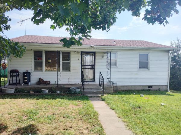 7 Bona Loop , Aldrich, MO 65601