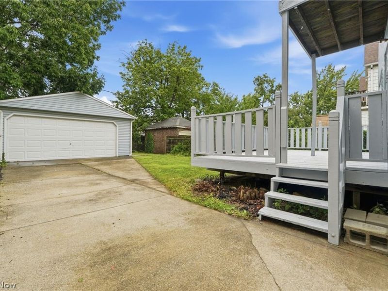 1474 Rosewood Avenue, Lakewood, OH 44107 Photo 40