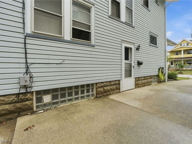 1474 Rosewood Avenue, Lakewood, OH 44107 Photo 41