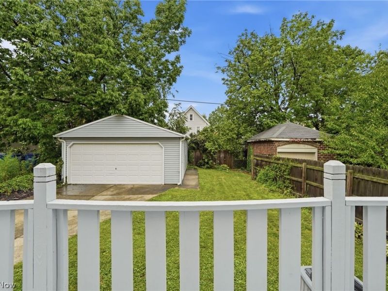 1474 Rosewood Avenue, Lakewood, OH 44107 Photo 49