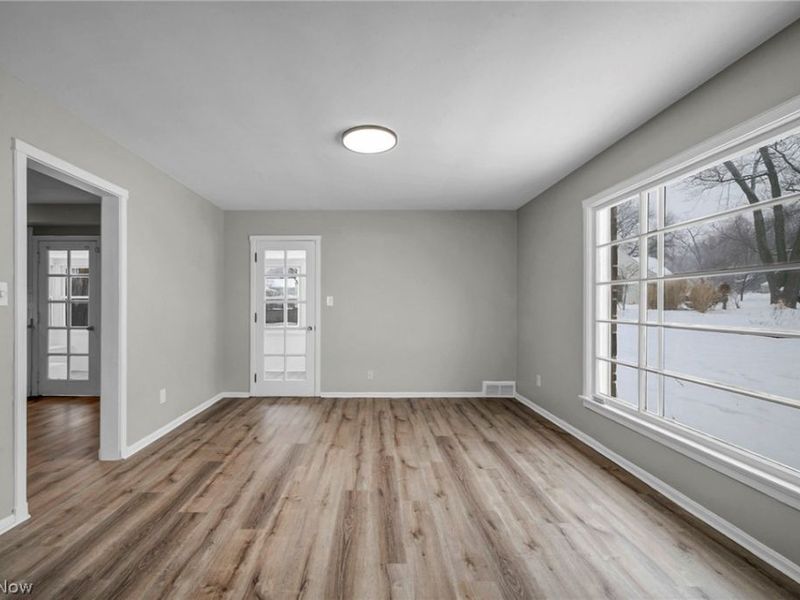 1531 Burlington Road, Cleveland Heights, OH 44118 Photo 9