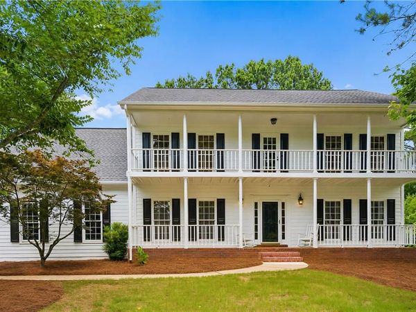 1623 Brentwood Crossing SE, Conyers, GA 30013
