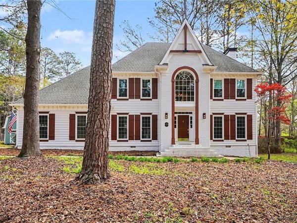 105 Tiffany Court , Locust Grove, GA 30248