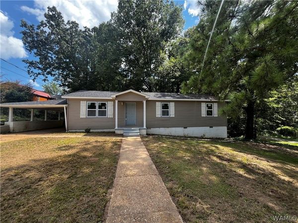5811 15th Street E, Cottondale, AL 35453