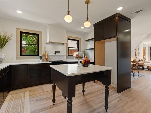 1718 S Adams Street, Fort Worth, TX 76110